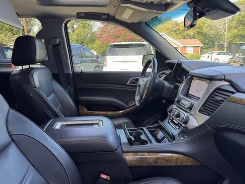 Used 2017 GMC Yukon Denali w/ Open Road Package RWD image 18