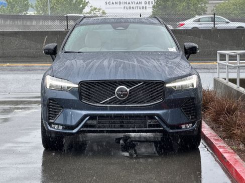 Certified 2026 Volvo XC60 B5 Plus w/ Climate Package AWD/4WD image 11