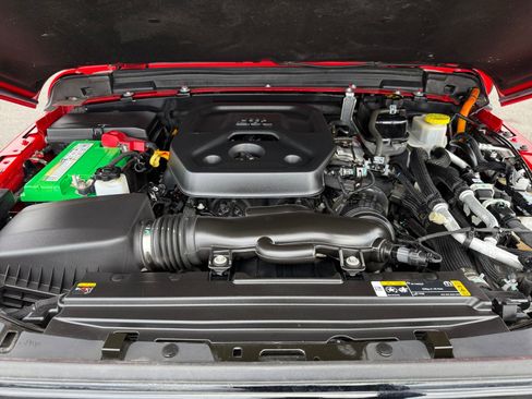 Used 2023 Jeep Wrangler Unlimited image 20