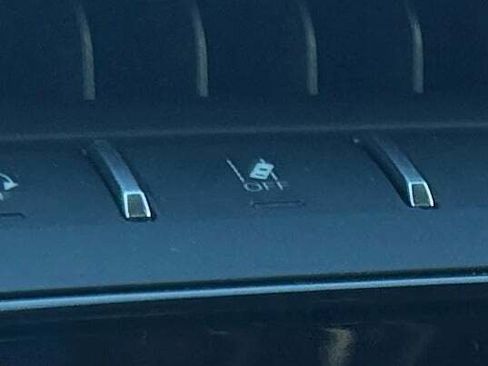 New 2026 Jeep Grand Cherokee Altitude image 39