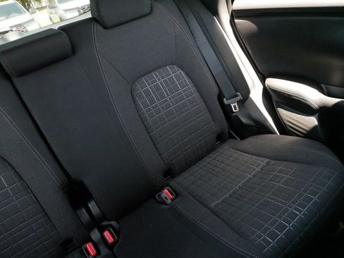 Used 2024 Honda HR-V LX image 14