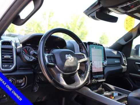 Used 2022 RAM 1500 Laramie w/ Sport Appearance Package AWD/4WD image 18