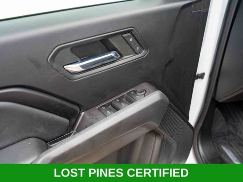 Used 2023 Chevrolet Colorado LT w/ LT Convenience Package RWD image 11