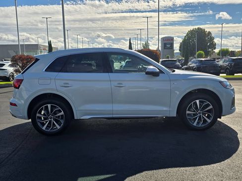 Used 2023 Audi Q5 2.0T Premium Plus AWD/4WD image 6