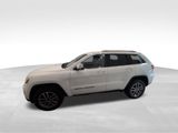 Used 2021 Jeep Grand Cherokee Limited image 2