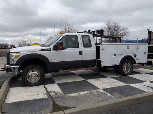 Used 2013 Ford F350 XL w/ PWR Equipment Group image 2
