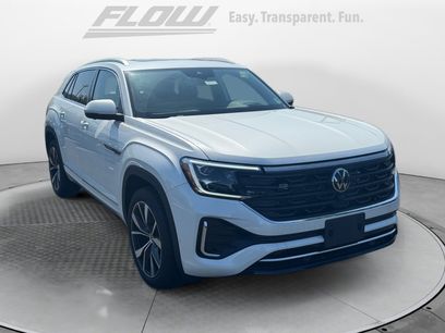 New 2025 Volkswagen Atlas Cross Sport SEL Premium R-Line