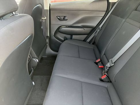 Certified 2025 Hyundai Kona SEL FWD image 16
