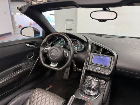 Used 2011 Audi R8 V10 image 77