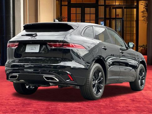 New 2025 Jaguar F-PACE R-Dynamic S image 8