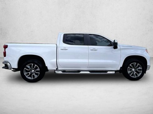 Used 2025 Chevrolet Silverado 1500 LT image 5