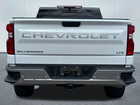 Used 2021 Chevrolet Silverado 1500 LTZ w/ LTZ Convenience Package II RWD image 4