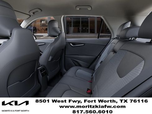 New 2026 Kia Niro EX FWD image 18