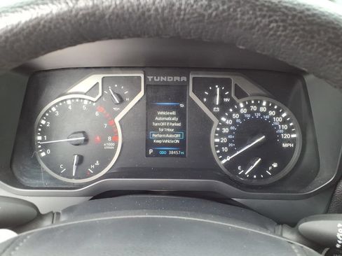 Used 2022 Toyota Tundra SR5 AWD/4WD image 34