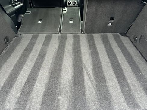 Certified 2025 Mercedes-Benz GLA 250 4MATIC image 15