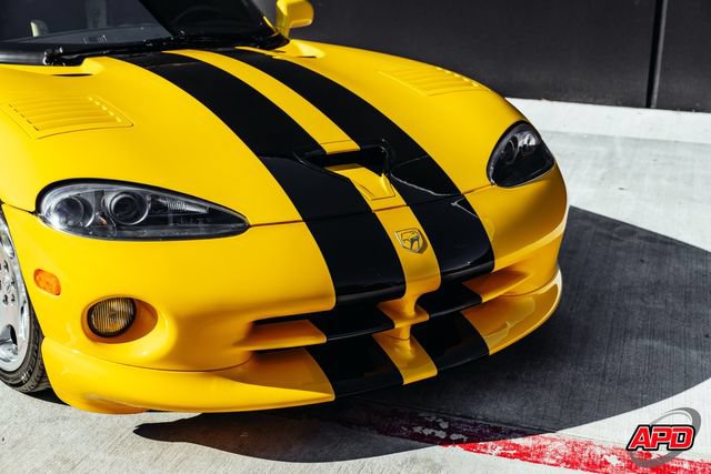 Used 2001 Dodge Viper GTS RWD image 23
