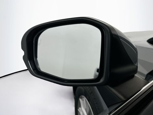 Used 2024 Honda CR-V EX image 16