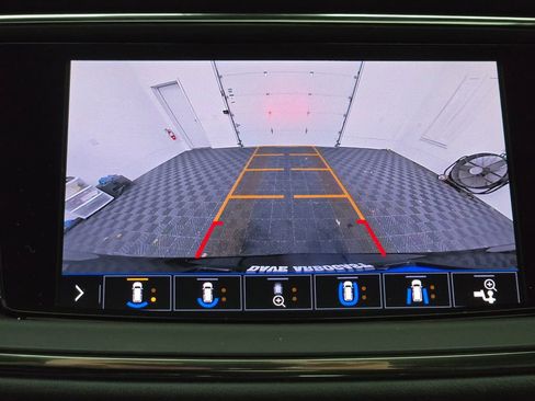 Used 2021 Buick Enclave Avenir w/ Avenir Technology Package image 8