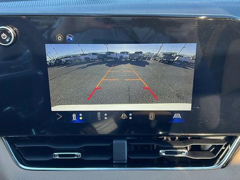 New 2026 Chevrolet Equinox ACTIV w/ Convenience Package III image 23