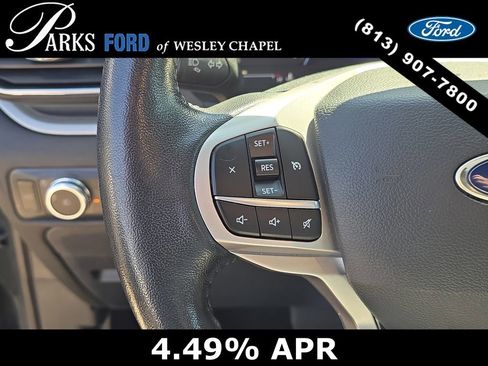 Used 2022 Ford Explorer XLT w/ Equipment Group 202A AWD/4WD image 31