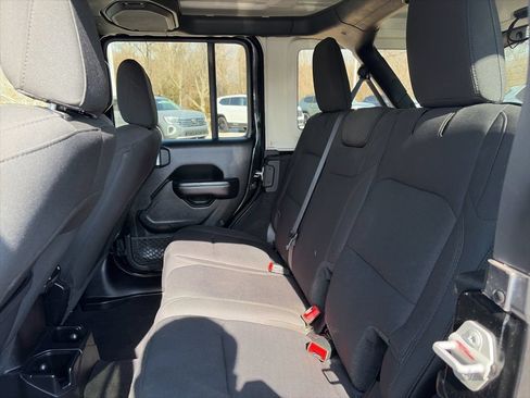 Used 2020 Jeep Wrangler Unlimited Sport S AWD/4WD image 25
