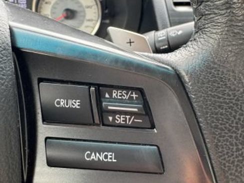 Used 2012 Subaru Impreza 2.0i Limited AWD/4WD image 9