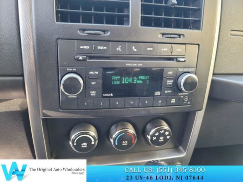 Used 2010 Jeep Liberty Sport w/ Popular Equipment Group AWD/4WD image 17