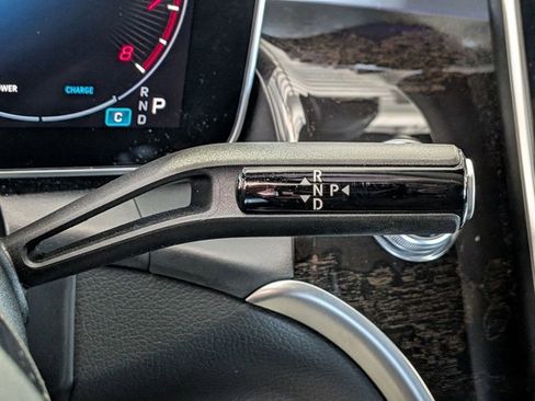 Used 2026 Mercedes-Benz GLC 300 4MATIC image 12