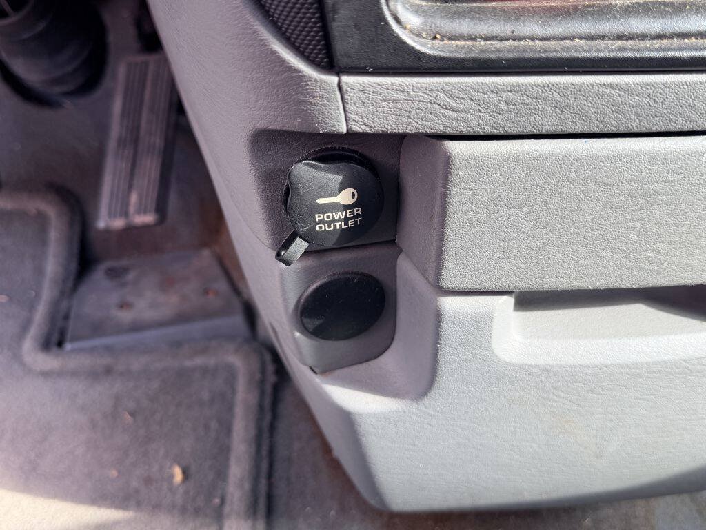 Used 2005 Dodge Grand Caravan SE w/ Popular Equipment Group I FWD image 19