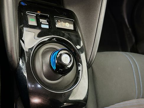Used 2024 Nissan Leaf SV Plus image 25