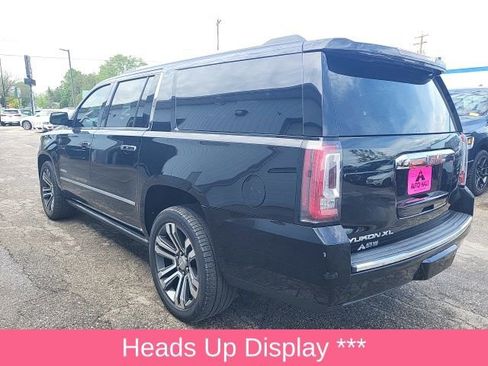Used 2018 GMC Yukon XL Denali w/ Denali Ultimate Package AWD/4WD image 11