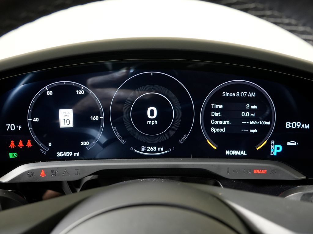 Certified 2024 Porsche Taycan 4S AWD/4WD image 26