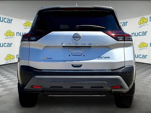 Certified 2023 Nissan Rogue SV image 5