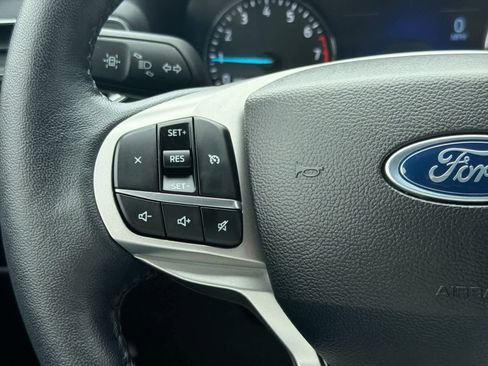 Used 2023 Ford Explorer XLT w/ Equipment Group 202A image 24