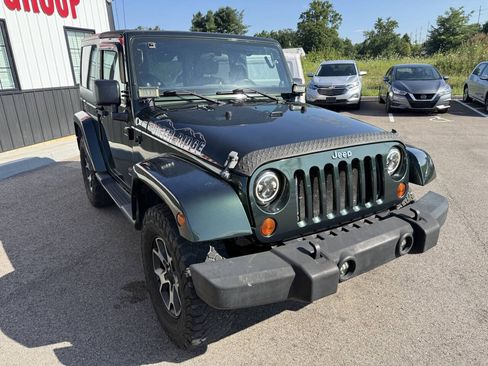 Used 2011 Jeep Wrangler Sahara w/ Dual Top Group AWD/4WD image 3