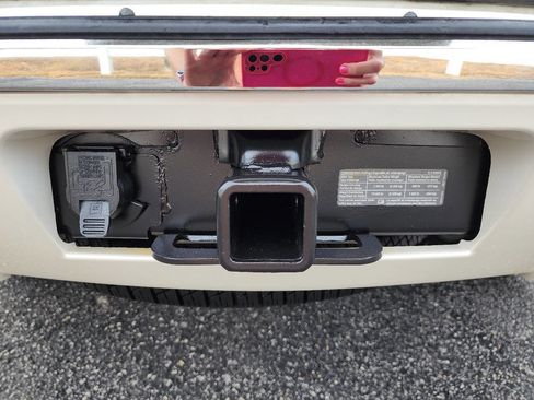 Used 2009 Cadillac Escalade Platinum image 35