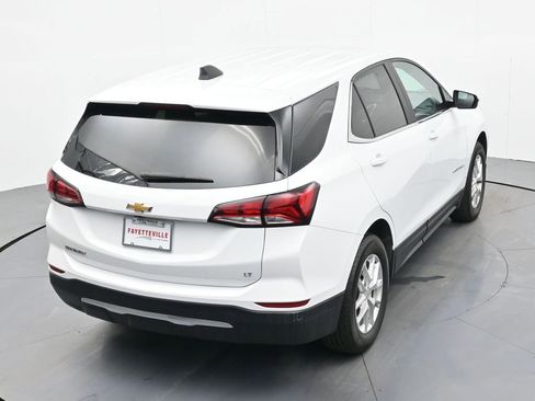 Used 2024 Chevrolet Equinox LT image 13