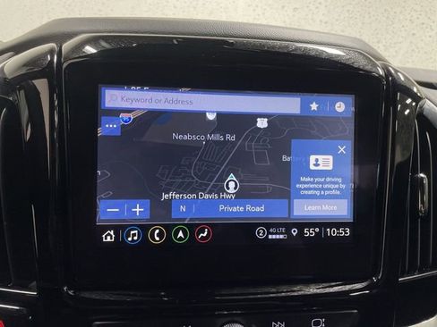 Used 2023 Chevrolet Traverse RS FWD image 18