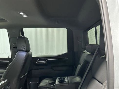 New 2026 GMC Sierra 1500 SLT w/ SLT Premium Plus Package image 17