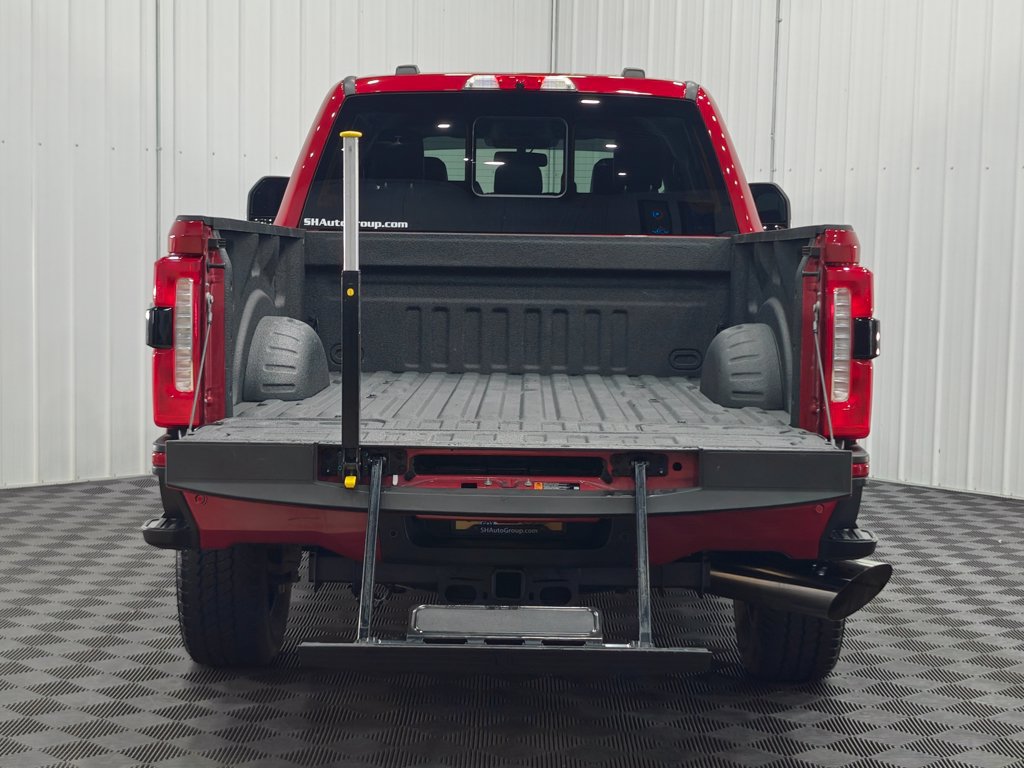 Used 2024 Ford F250 Lariat w/ Sport Appearance Package AWD/4WD image 29