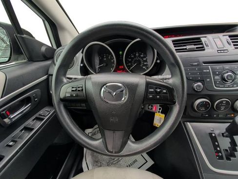 Used 2013 MAZDA MAZDA5 Sport FWD image 12
