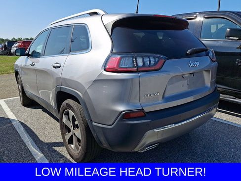 Used 2019 Jeep Cherokee Limited AWD/4WD image 4