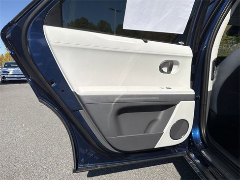 New 2026 Hyundai Ioniq 5 Limited image 21
