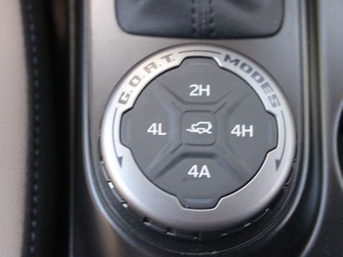 Used 2023 Ford Bronco Wildtrak AWD/4WD image 22