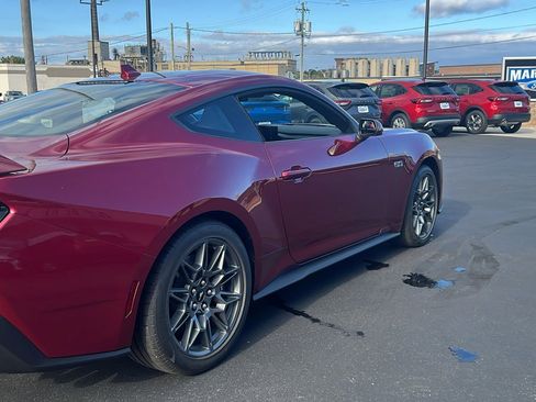 New 2025 Ford Mustang GT w/ GT Performance Package image 7