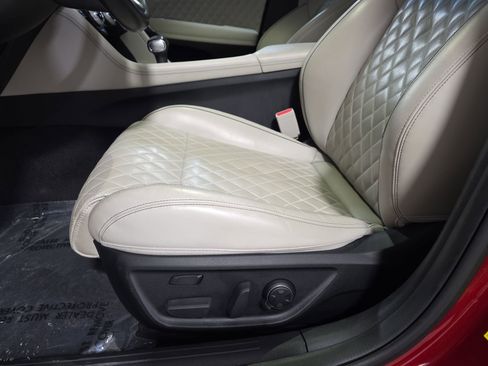 Used 2022 Genesis G70 3.3T w/ Sport Prestige Package image 27