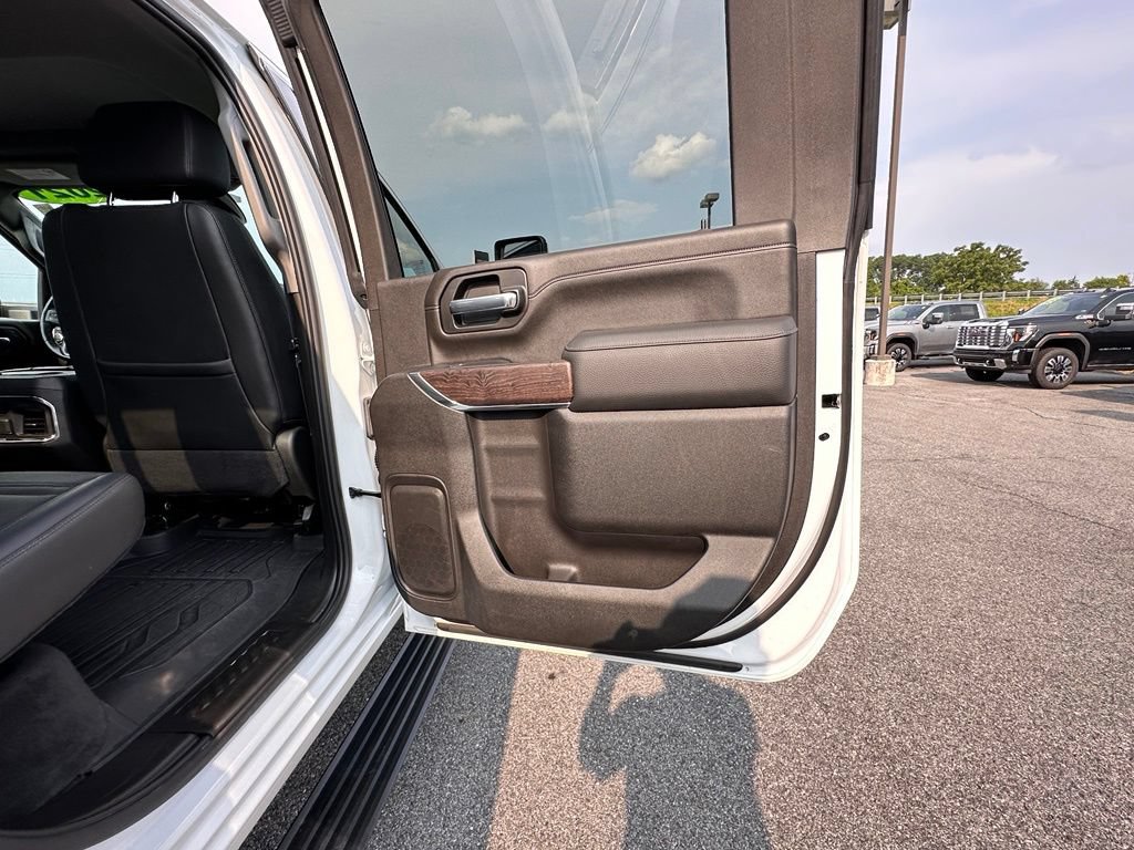 Certified 2021 GMC Sierra 2500 Denali w/ Denali Ultimate Package AWD/4WD image 18