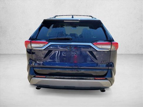 Used 2021 Toyota RAV4 XSE image 6