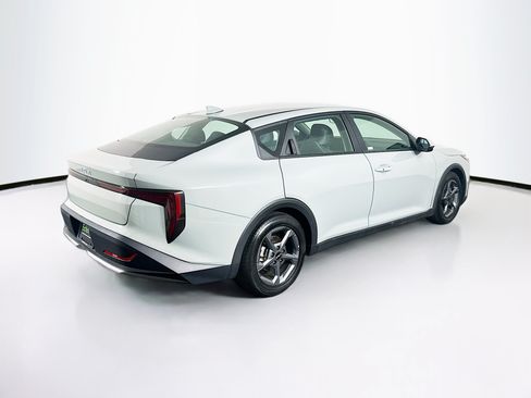 Used 2025 Kia K4 FWD image 9