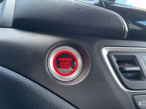 Used 2022 Honda Pilot TrailSport image 29